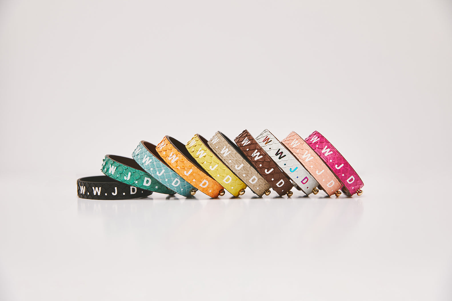 Le GRAND HEIRS 'PRAYING HANDS' PYTHON BRACELET SPRING COLLECTION